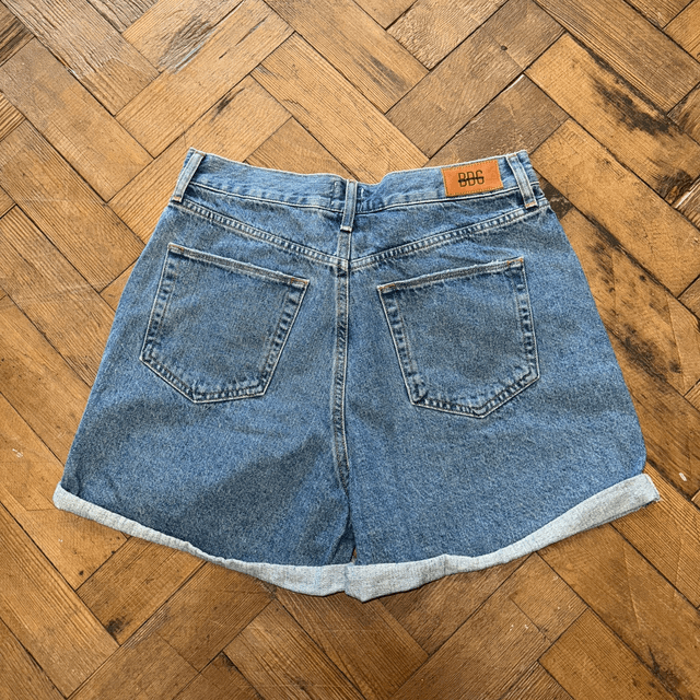 BDG Denim Shorts - W32