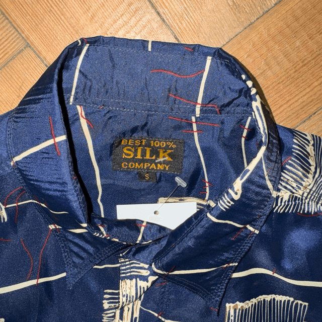 Silk Company Pattern Shirt - S