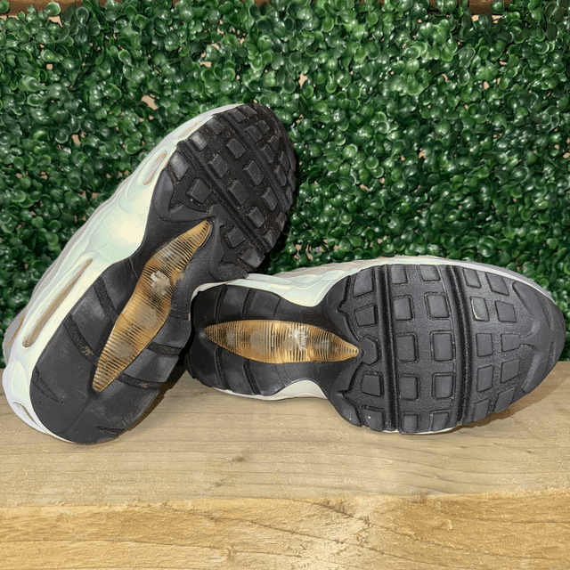 Air Max 95 Recraft GS White Metallic Gold - UK 4