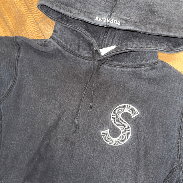 Supreme S Hoodie - M