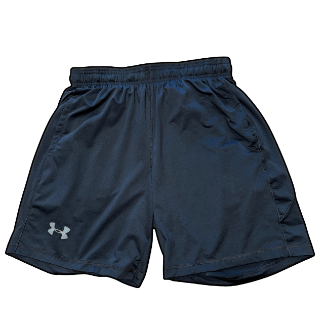 Under Armour Shorts - M