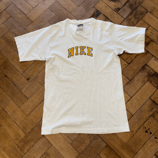 Vintage Nike Spell Out Tee - M