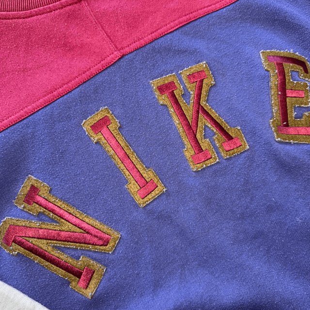 Vintage 90's Nike Spellout Jumper - M