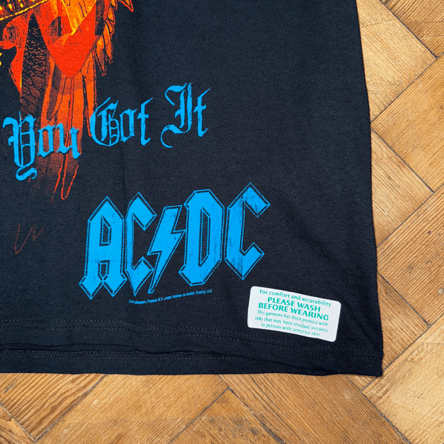 Vintage ACDC T-shirt *DEADSTOCK* - M