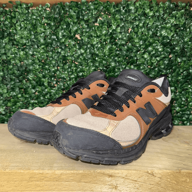 The Basement X New Balance 2002R - UK8