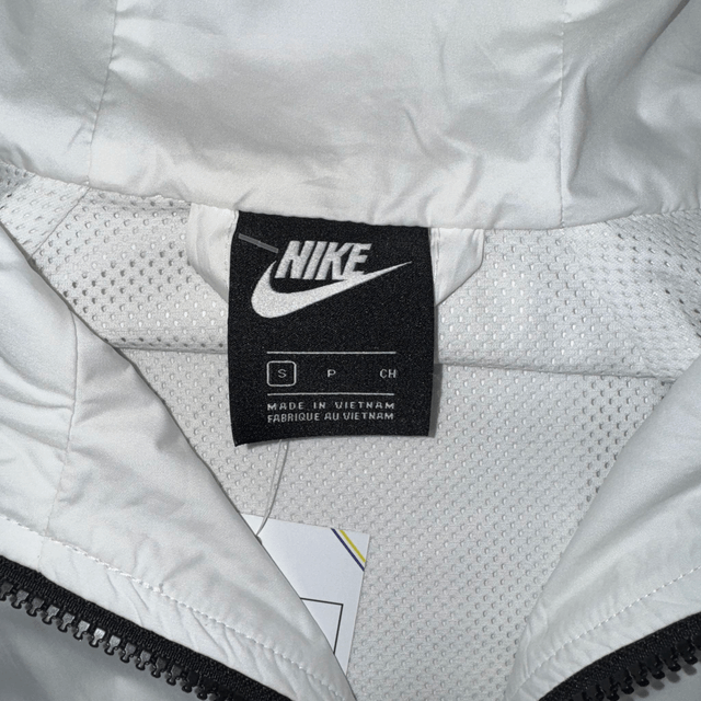 Nike Windbreaker Jacket - 