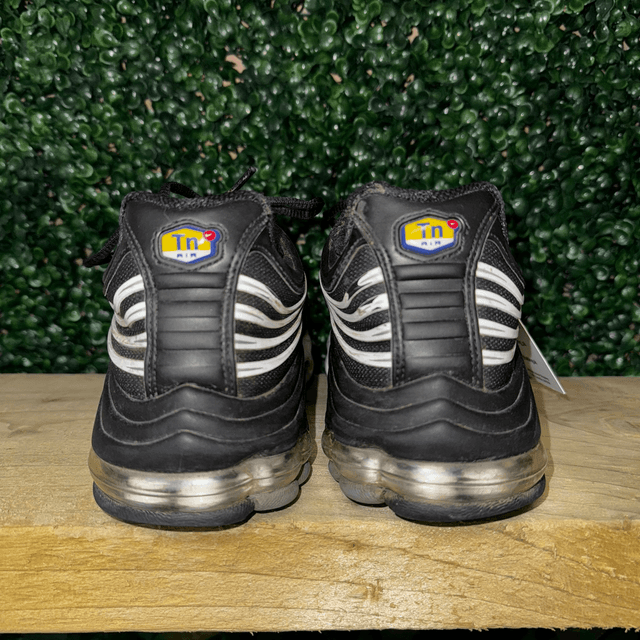 Nike Air Max Plus II - UK 8