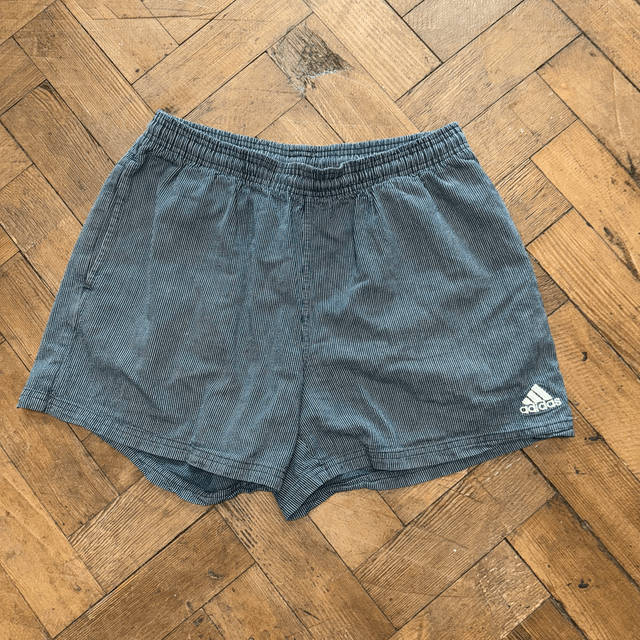 Adidas Shorts White & Blue - W32