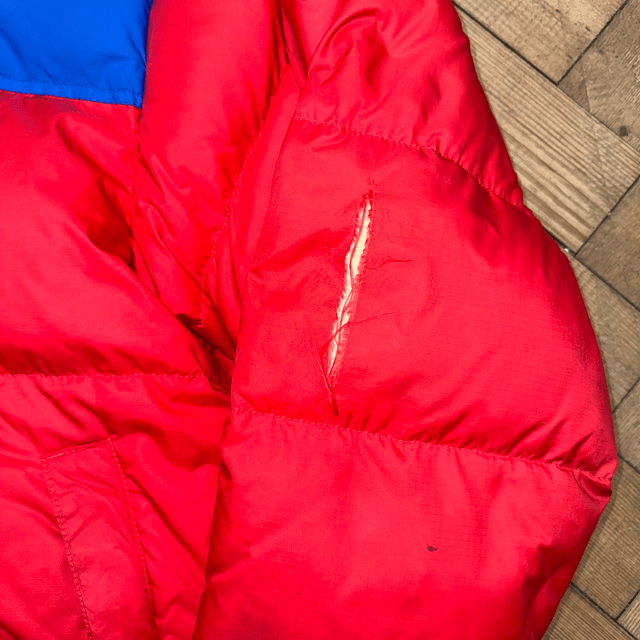 North Face Puffer Red/Blue - M