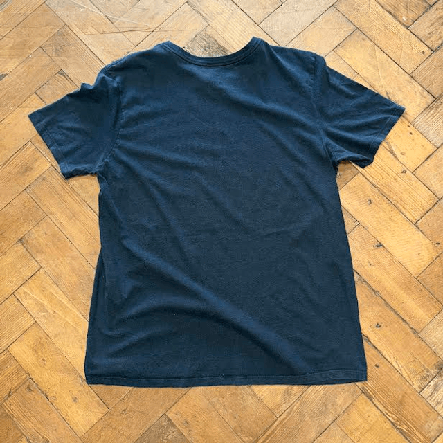 Nike Graphic Tee - L