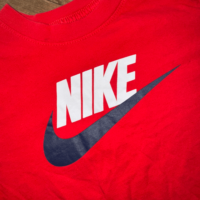 Kids Red Nike T-Shirt - M