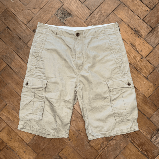 Levi's Shorts - W32
