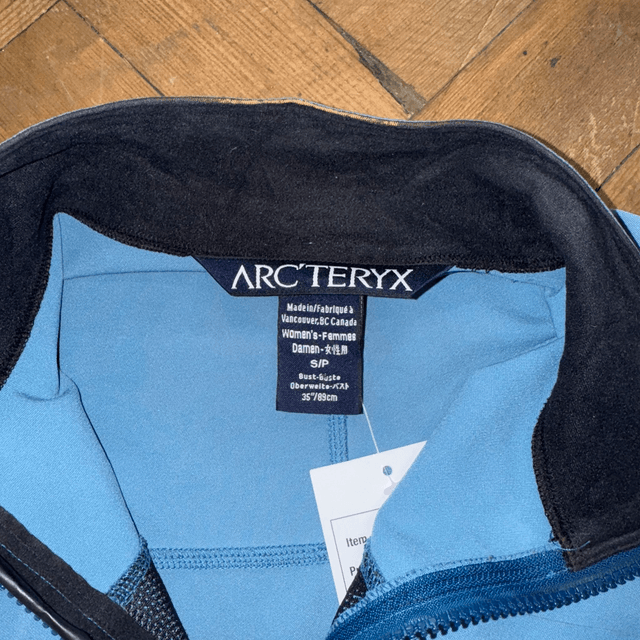 Vintage Arc'teryx Womans Gamma LT Jacket - S
