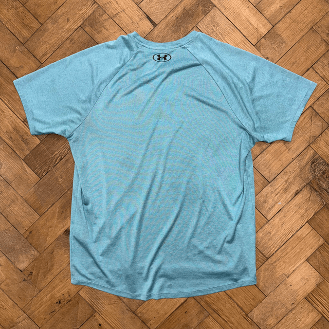 Under Armour Top - XXL