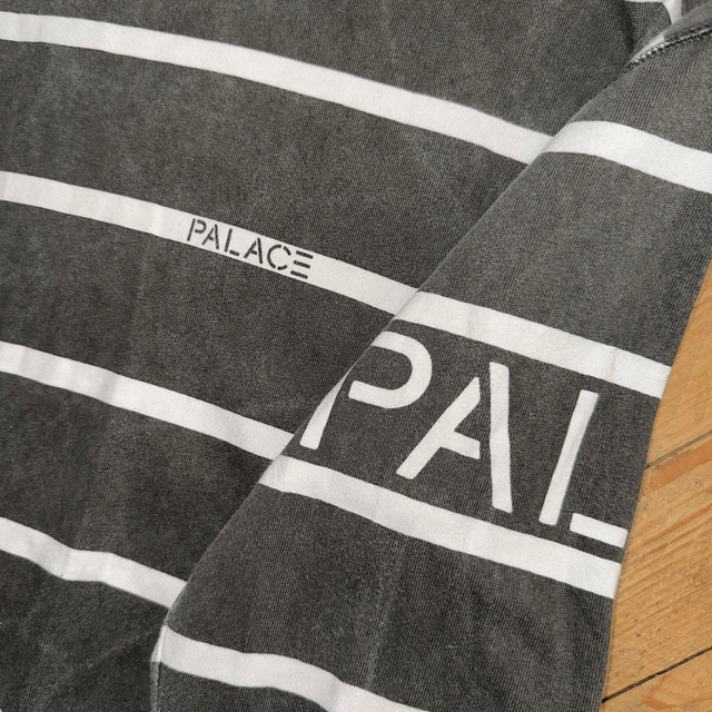 Palace Long Sleeve Jumper - M
